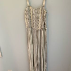 Japna size large wide leg romper Super cute!